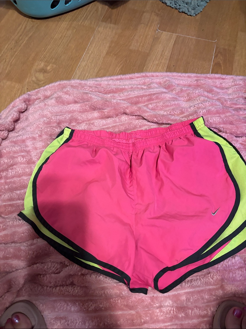 Nike shorts ,dry fit. Size L, built in panty